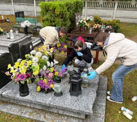 380135153_312934541495965_2286633764349147112_n