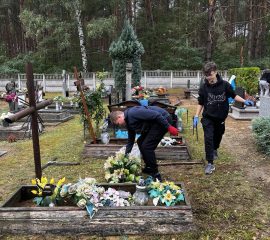 380337251_1015677293001185_100839915886777654_n