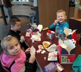 401041144_365949152636266_4079410476760772347_n