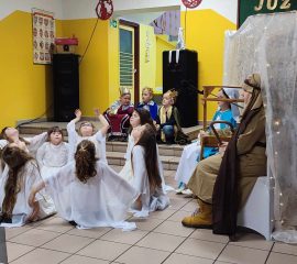 406890788_1830184734113098_42187723300256586_n