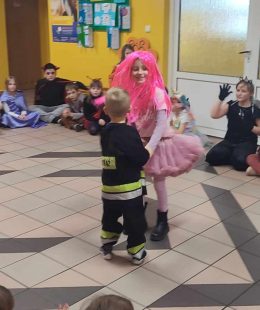 received_246215518534379