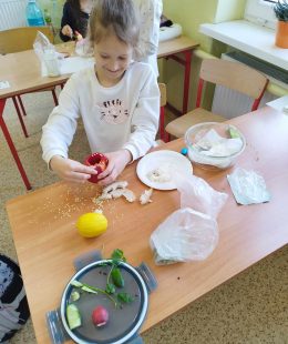 434222437_1615760909243165_2643940796812160985_n